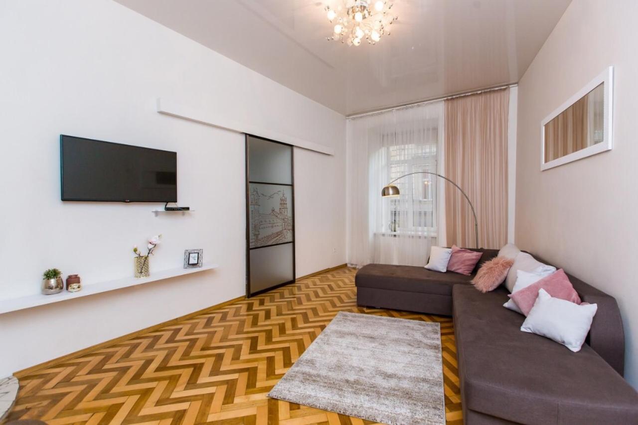 Miamo Apart Гнатюка 18 Lviv Exterior photo